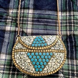 Elegant Turquoise and Gold Crossbody Bag